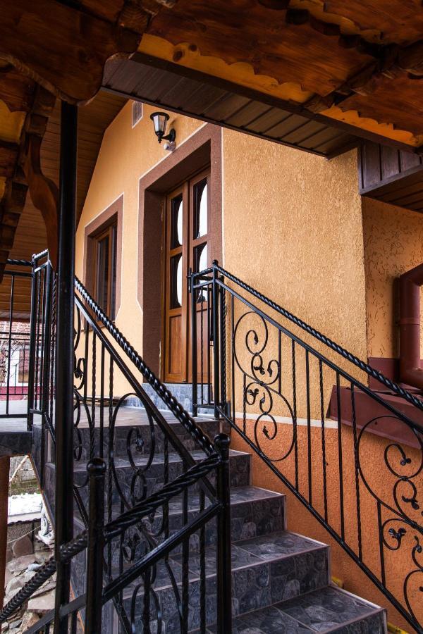 Апартаменти Annamari Pavshyno Exterior foto