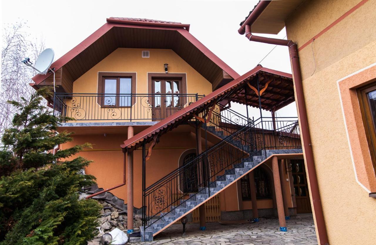 Апартаменти Annamari Pavshyno Exterior foto